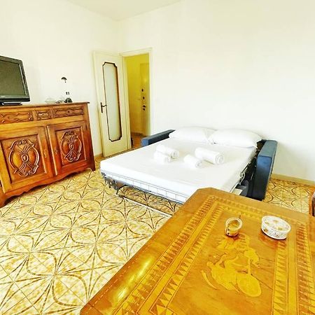 Suite Deamicis - Vista Mare E Relax ซานเรโม ภายนอก รูปภาพ